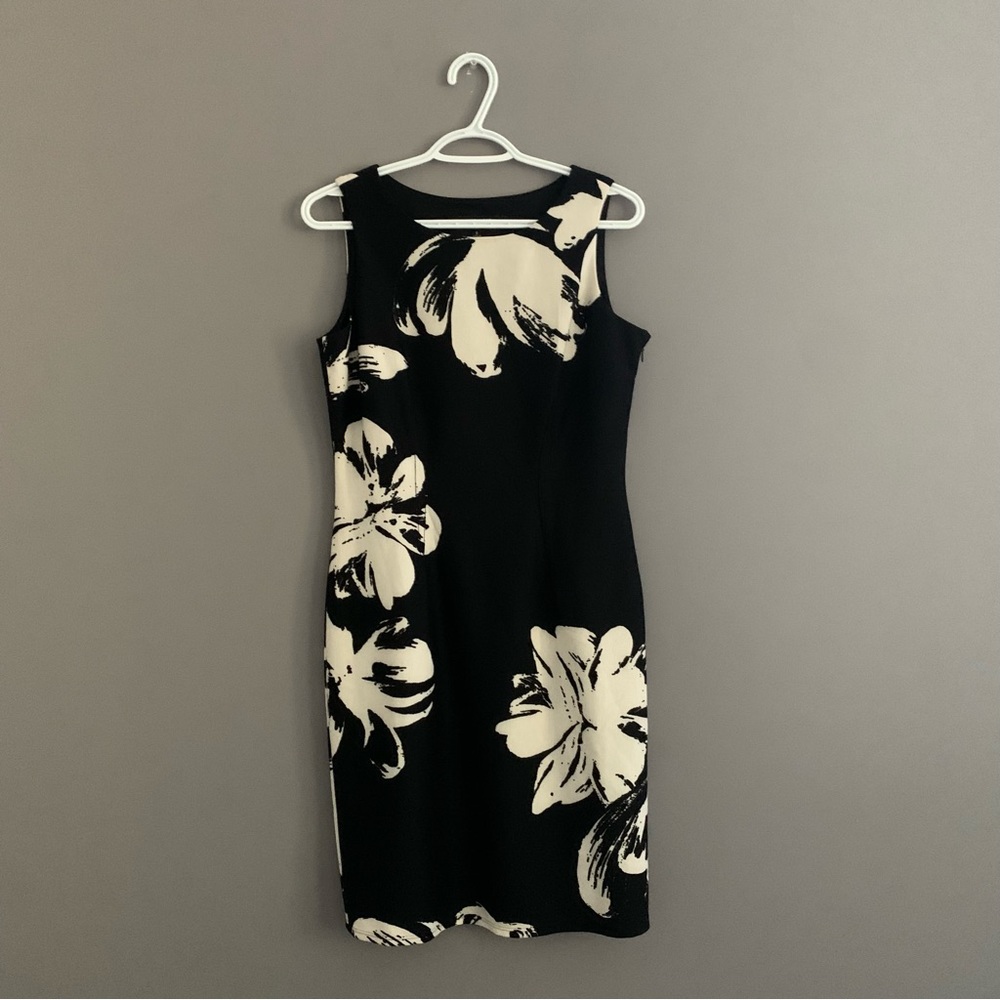 Nine West Size 8 Black and White Dress